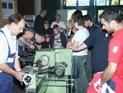 Volles Haus beim Handwerk: Über 6.000 Schülerinnen und Schüler „stürmten“ beim Sek-I-Fest die Berufsbildungszentren der HwK Koblenz.