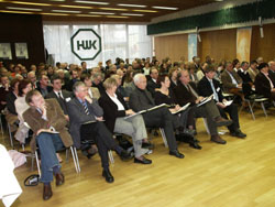 Rund 300 Lehrer diskutierten mit Vertretern aus Politik, Wirtschaft und Wissenschaft über die Zukunft des deutschen Bildungssystems.