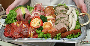 Foto: Zutaten für die Grill-Party vom „Scheidterhof“.